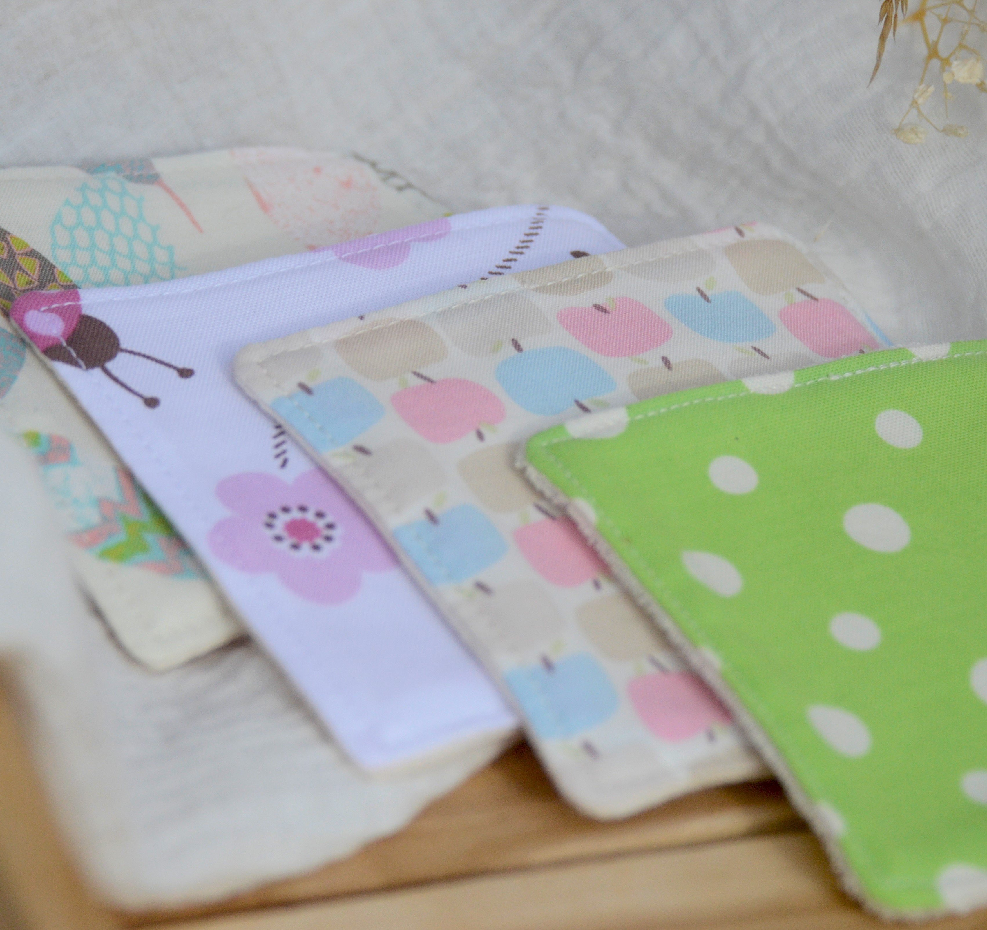 Lingettes lavables d&eacute;maquillantes bio par 4